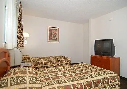 Suburban Studios Abercorn Savannah